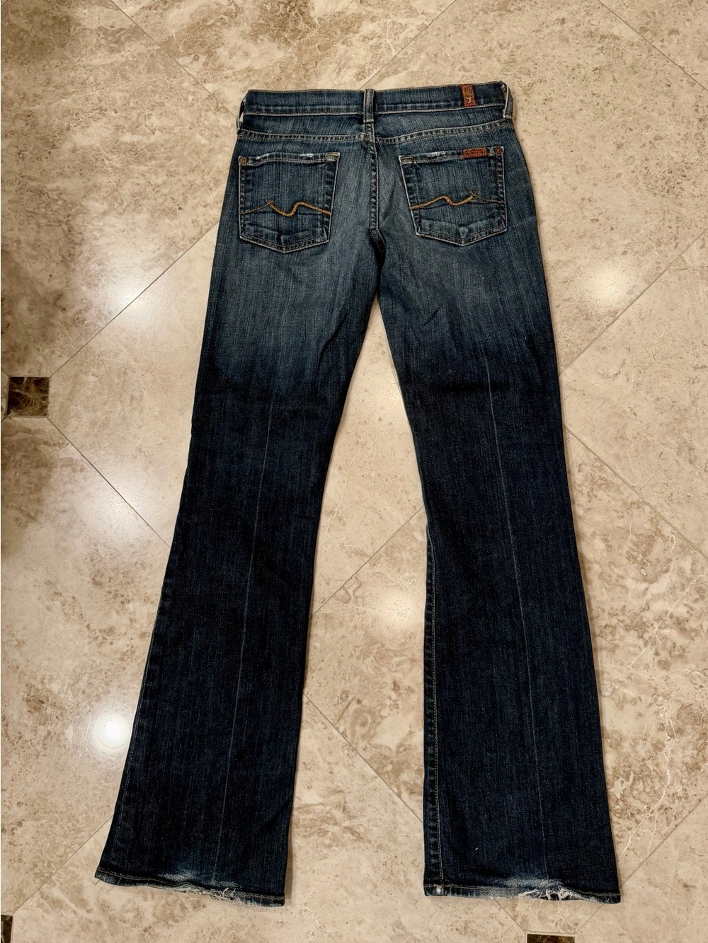 7 For All Mankind Bootcut Jeans Women’s Size 25 Dark Wash - Picture 3 of 6